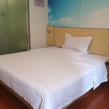 7Days Inn Foshan Dongfang Square Walmart Dış mekan fotoğraf