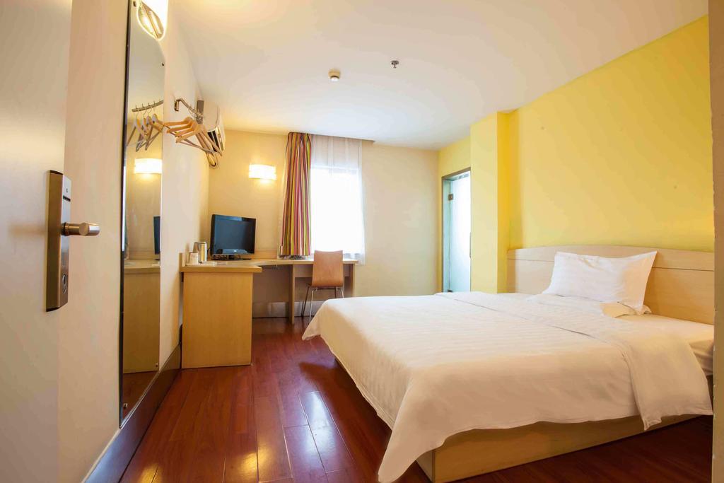 7Days Inn Foshan Dongfang Square Walmart Oda fotoğraf